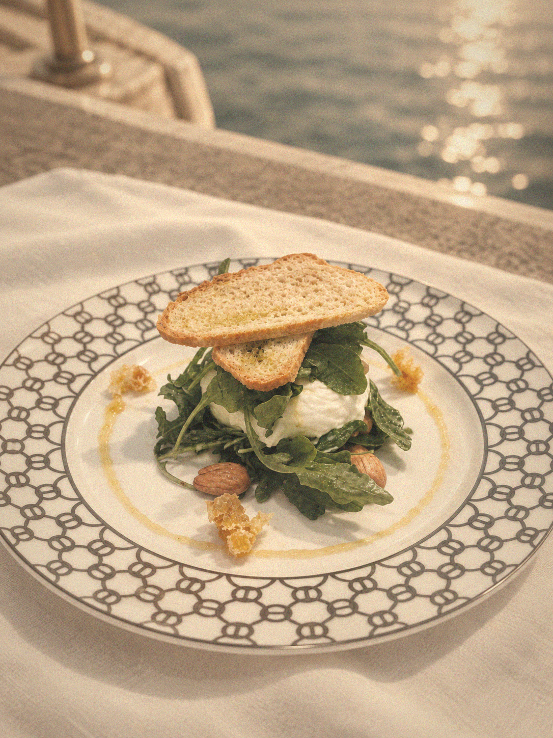 Burrata salad