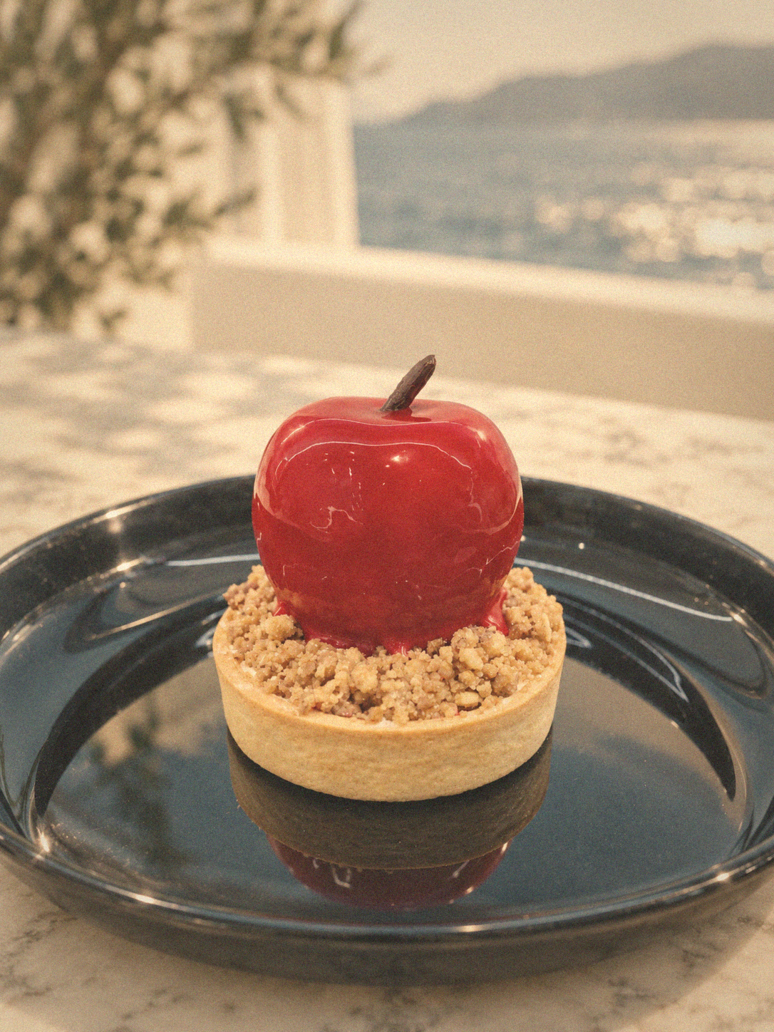 Candy apple tart
