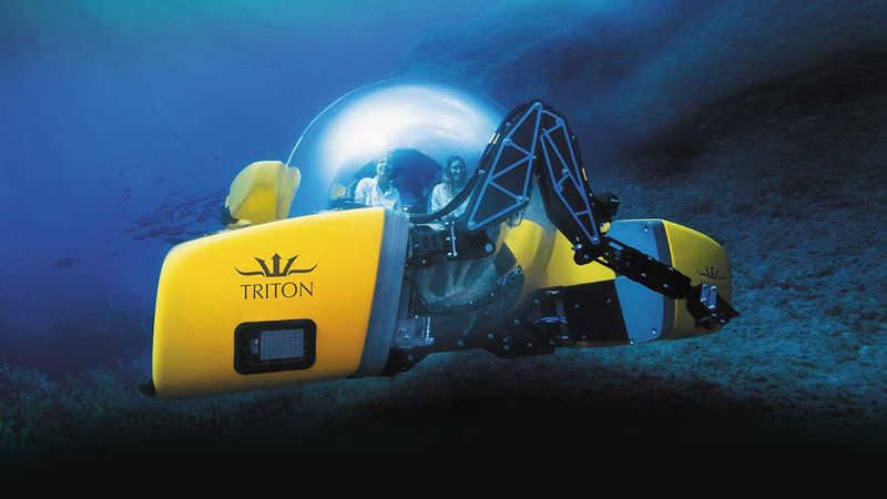 Triton Submarines