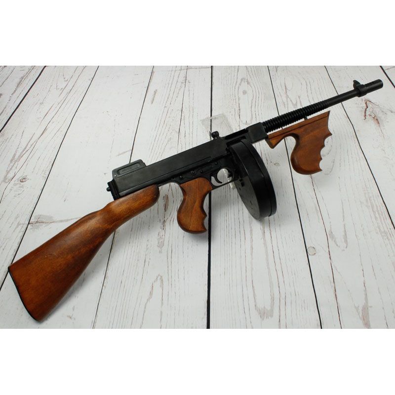 Armeria_cine_armas_guns_thomson_fx