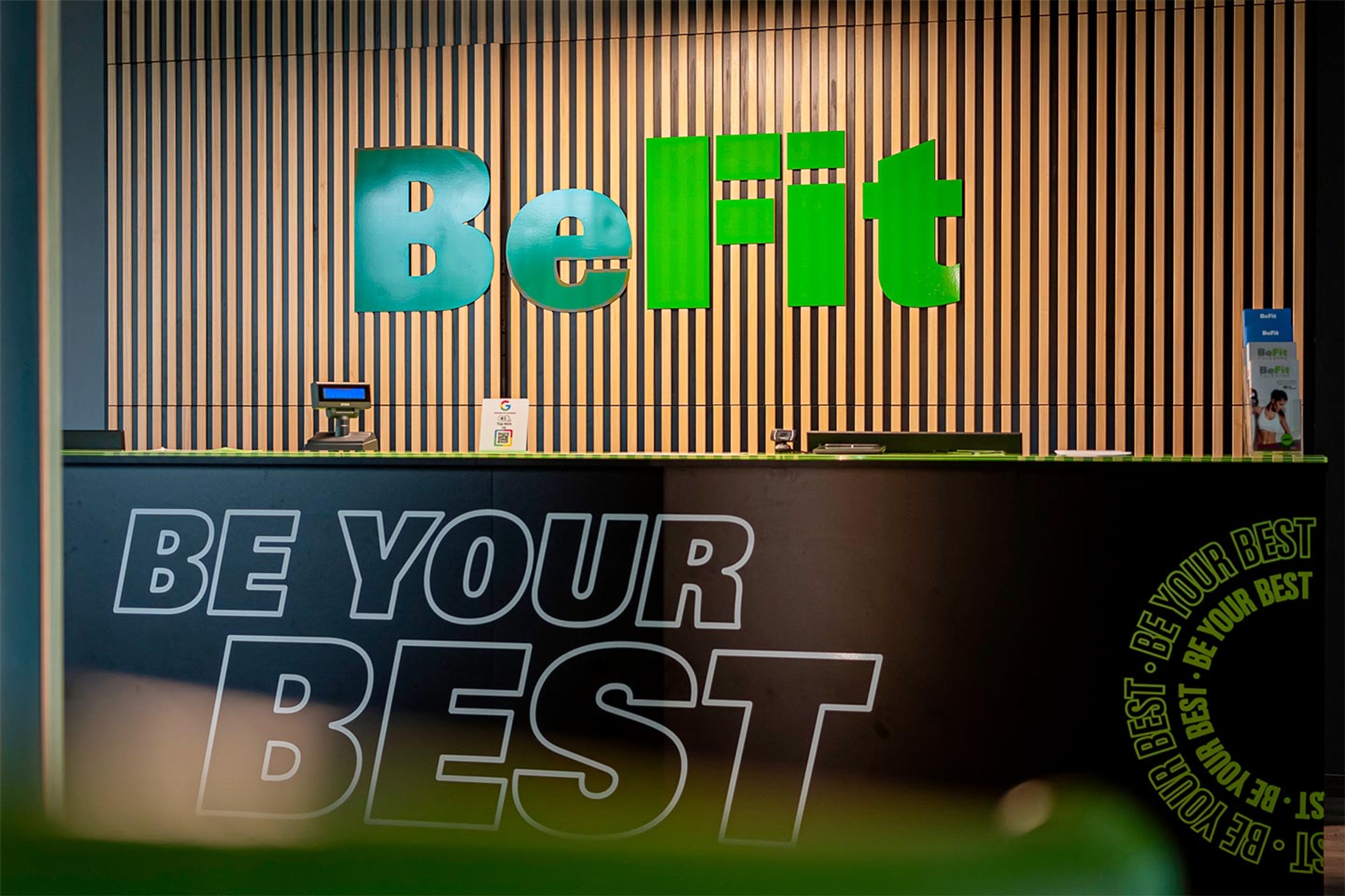 Interni befit