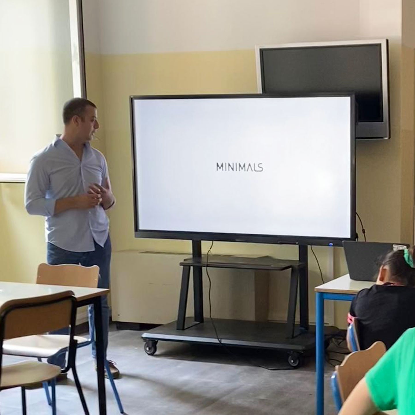 Emanuele Carrelli presentazione Istituto comprensivo F. Cazzulani di Lodi