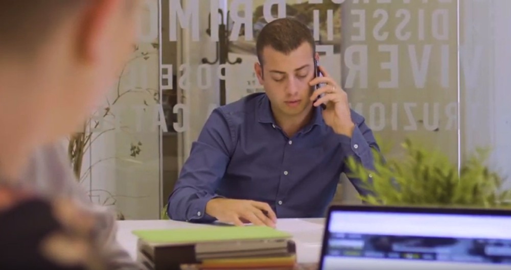 Emanuele Carrelli a riprese aziendali