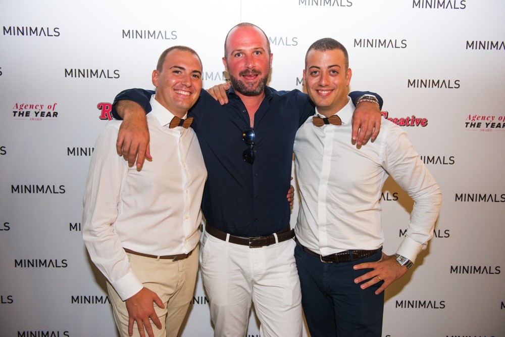 Foto con invitati per i 5 anni di Minimals