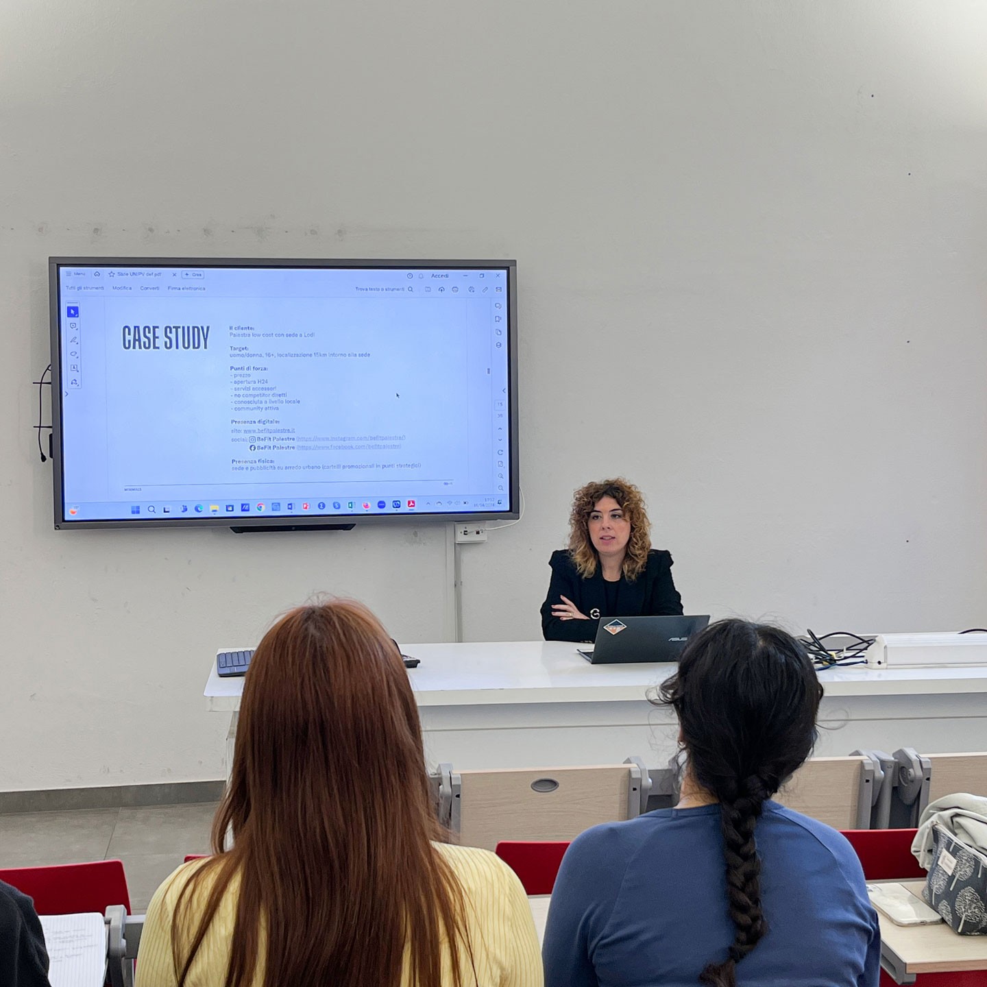 Glenda Zanaboni racconta l'importanza di saper usare analytics agli studenti universitari di economia