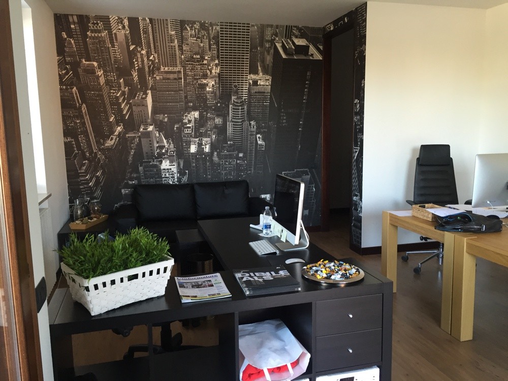 Scrivanie nuove Ufficio Cornegliano Laudense