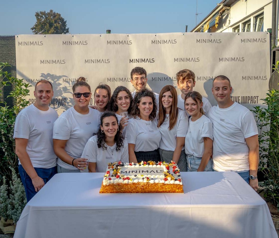 Minimals compie 10 anni