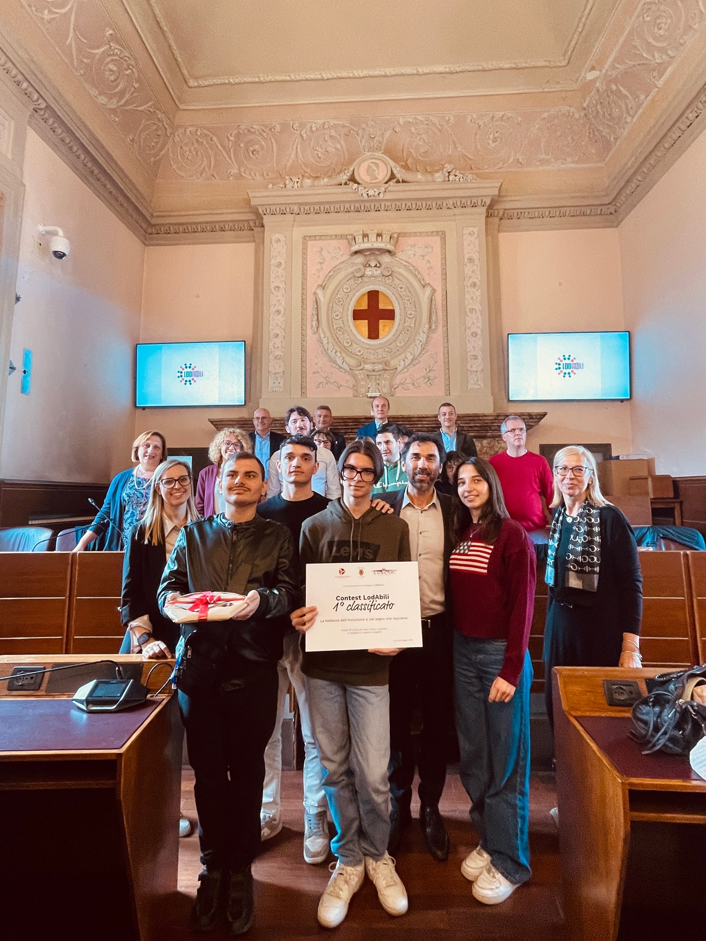 Minimals partecipazione alla cerimonia di premiazione per il concorso creativo logo lod-abili