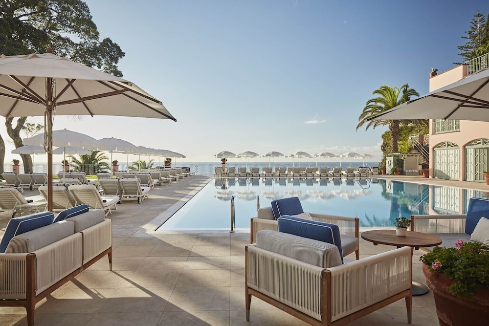 Belmond Reid's Palace er et luksushotel beliggende uden for Funchal på Madeira.