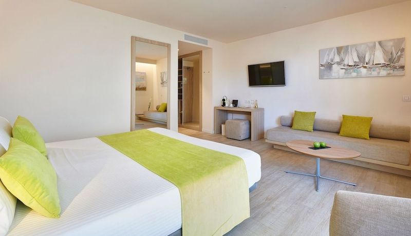 Hotel Sabina & Suites - Image 6