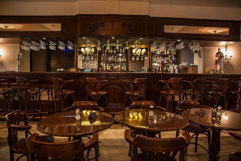 AX The Victoria Hotel - Image 10