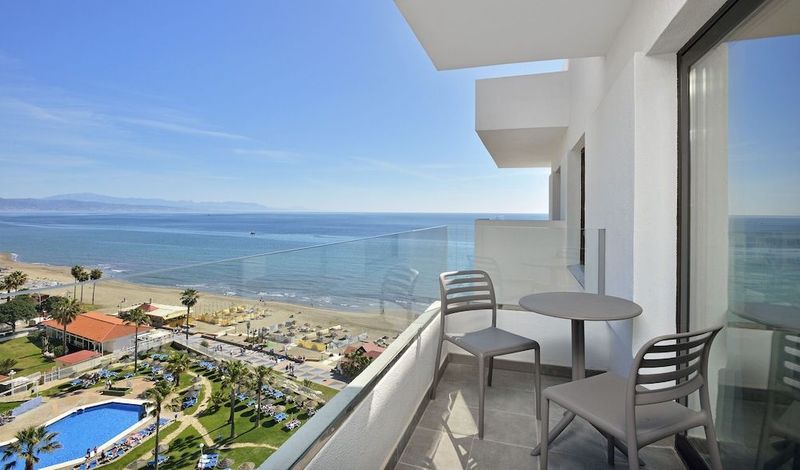 Ocean House Costa del Sol - Image 2