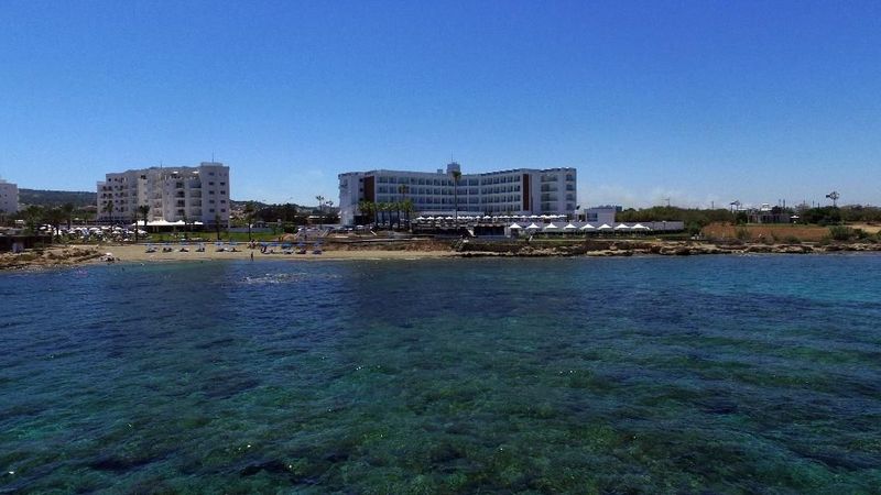 Evalena Beach Hotel - Image 7