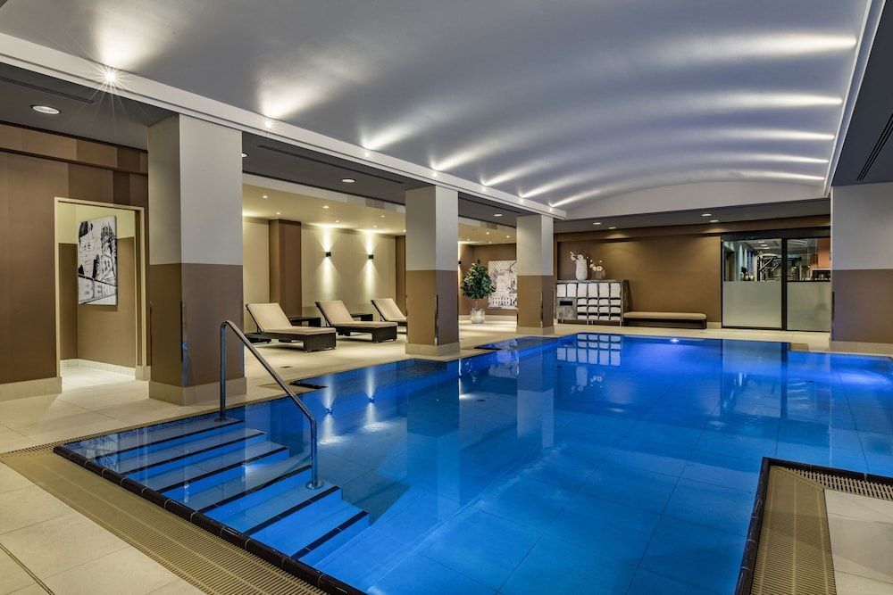 Berlin Marriott Hotel - Image 7