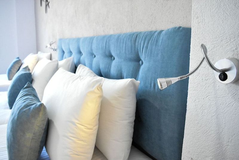 Charm Hotel - Image 4