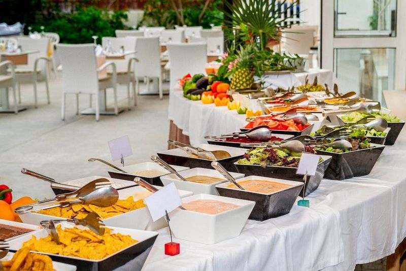 Eix Alcudia Hotel - Image 3