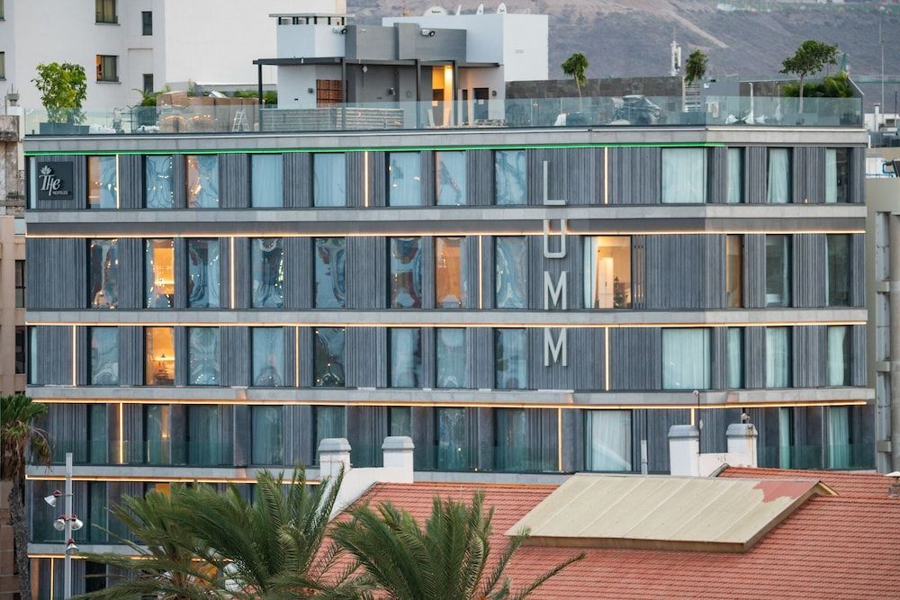 Hotel LIVVO Lumm - Image 4