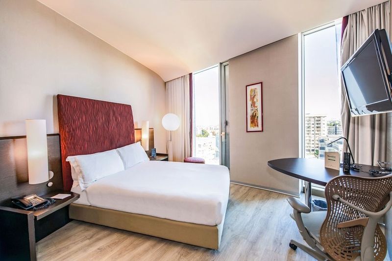 Hi Hotel Bari - Image 8