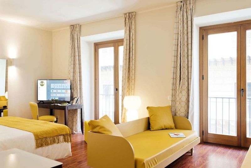 B&B Hotel Palermo Quattro Canti - Image 5