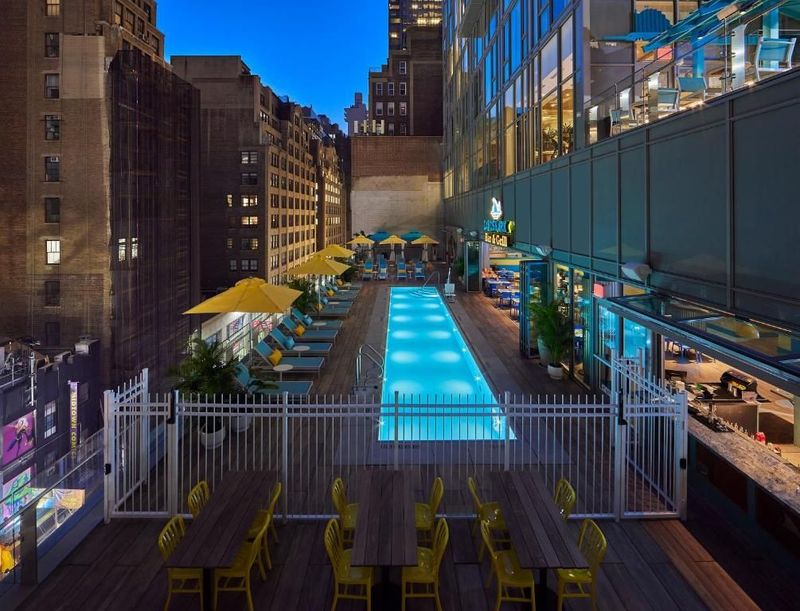 Margaritaville Resort Times Square - Image 5
