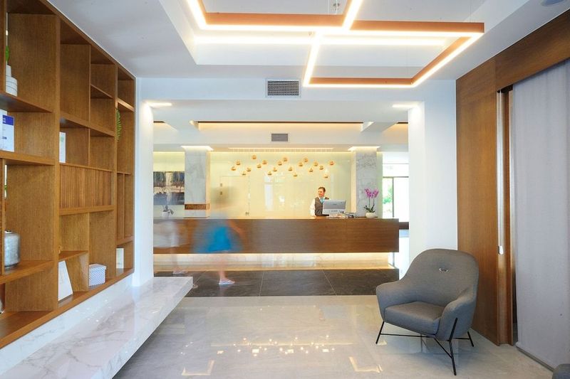 Atrium Ambience Hotel - Image 8