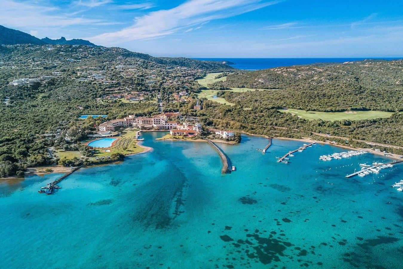 Hotel Cala di Volpe ligger i fantastiske omgivelser på Costa Smeralda på Sardinien.