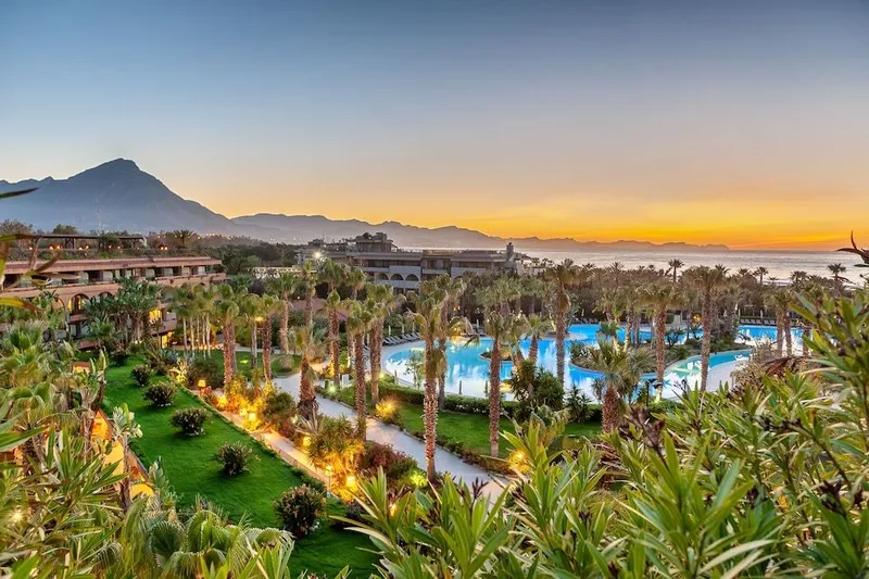 Acacia Resort