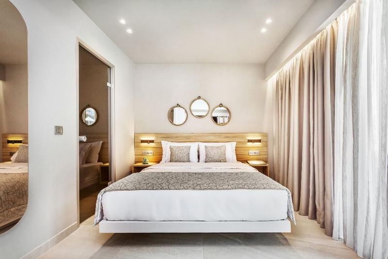 Pefki Deluxe Residences - Image 5