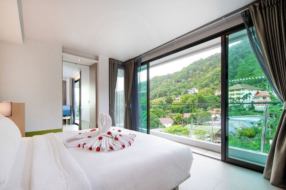 The Yama Hotel Phuket - Image 9