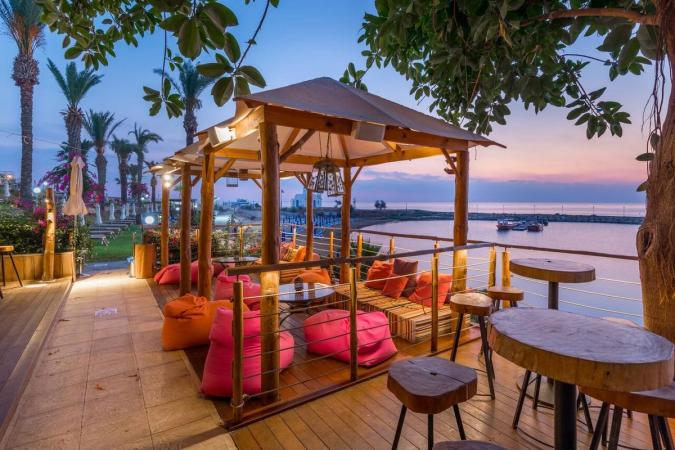 The Golden Coast Beach Hotel, Protaras