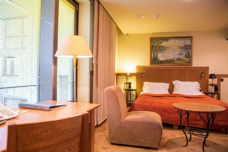 Best Western Santakos Hotel - Image 3