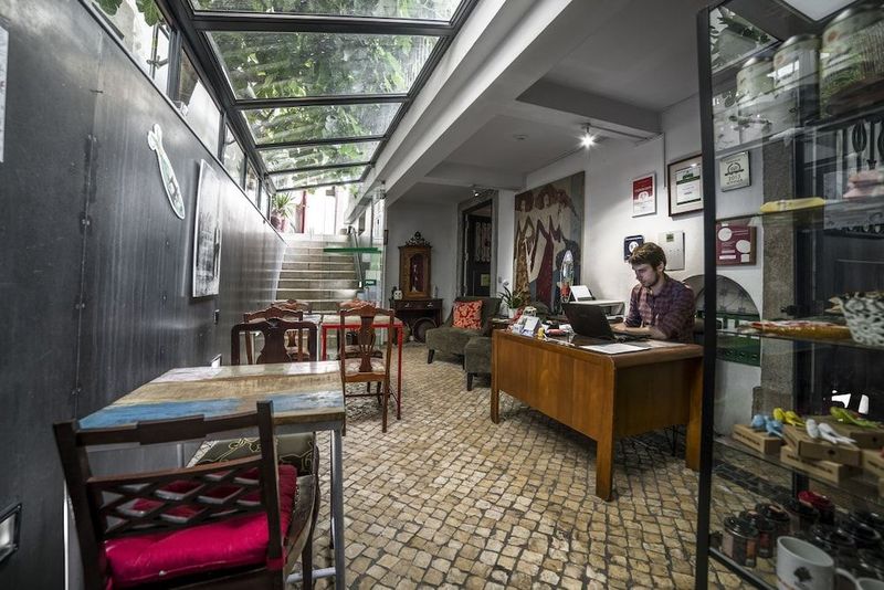 Casa do Bairro by Shiadu - Image 2