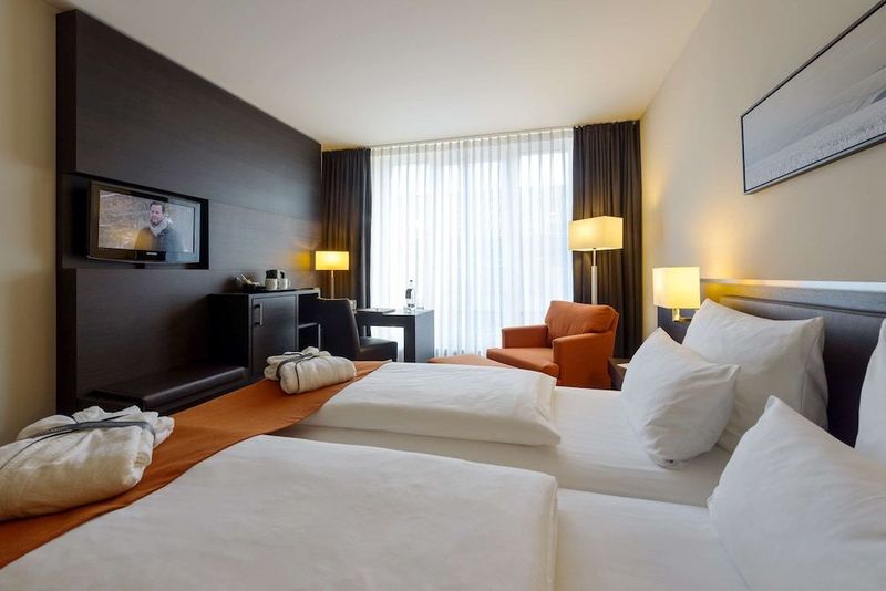Atlantic Hotel Luebeck - Image 10