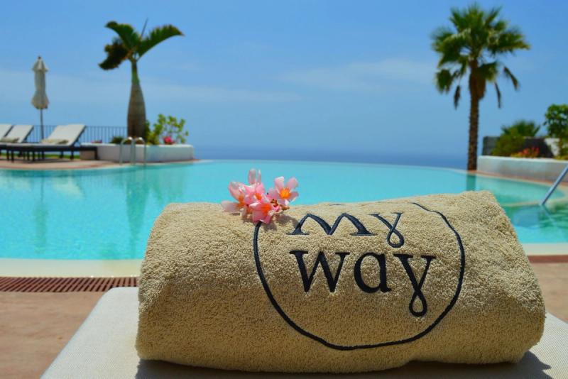 Las Terrazas de Abama Suites - Image 1