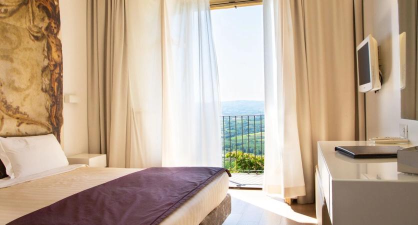 Junior Suite på Castello di Santa Vittoria i Piemonte