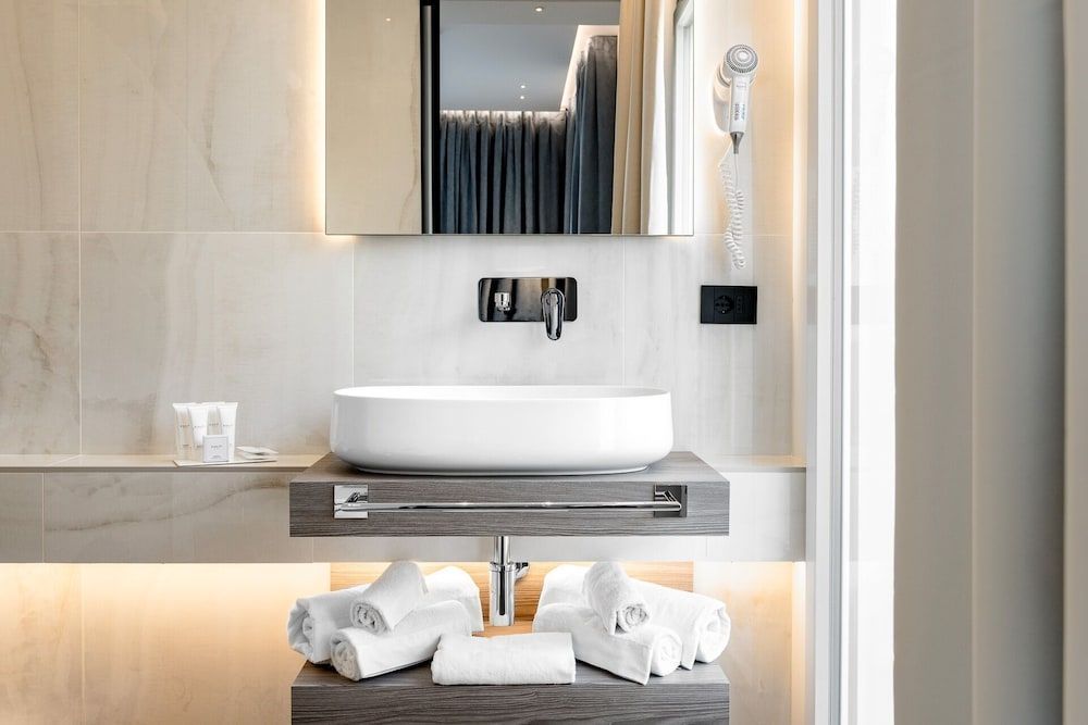 Litoraneo Suite Hotel - Image 10