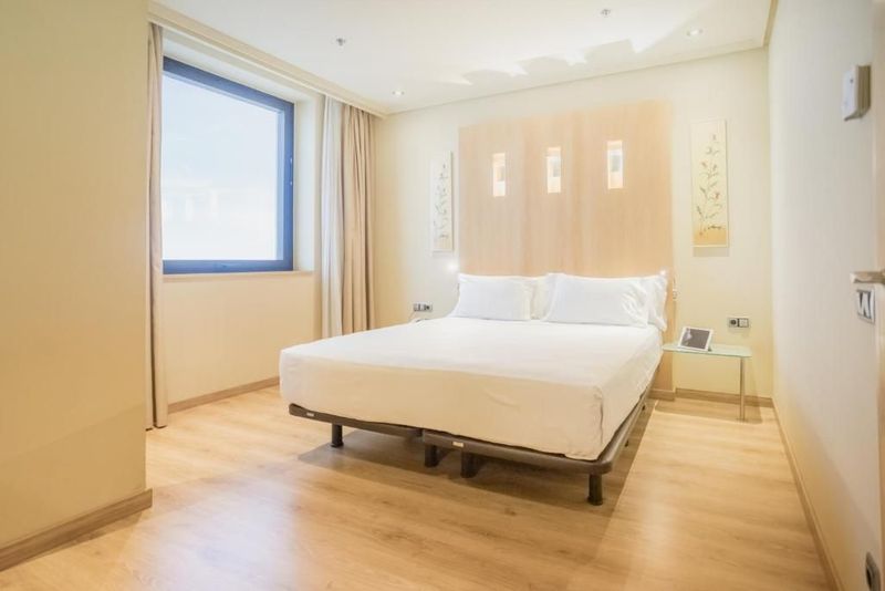 abba Madrid Hotel - Image 10