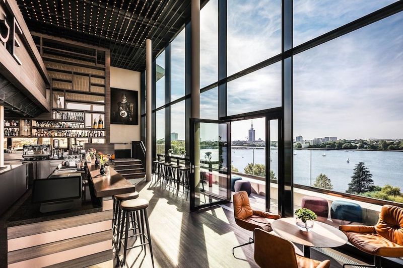 Le Meridien Hamburg - Image 6
