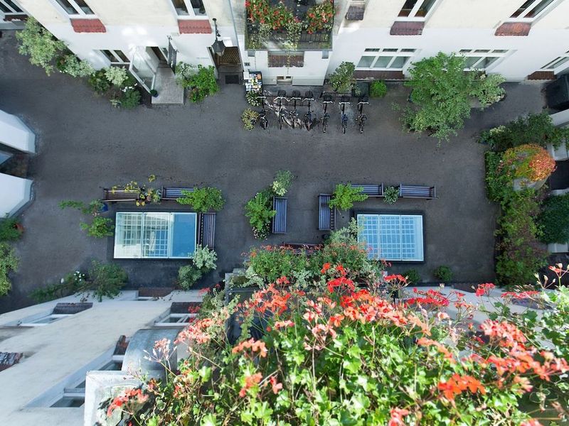 Antique Apartments - Image 6