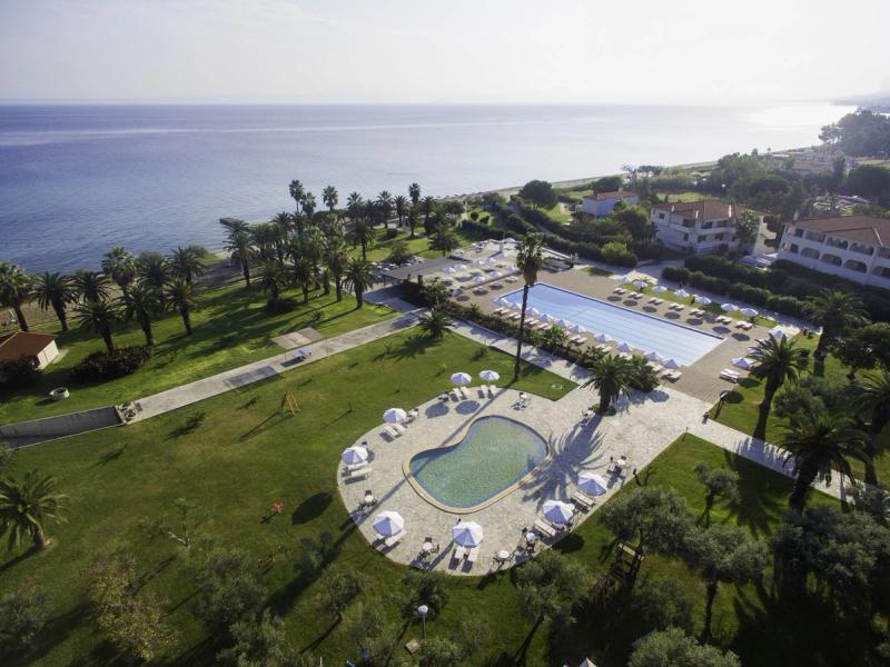 Kassandra Palace Seaside Resort - Image 10