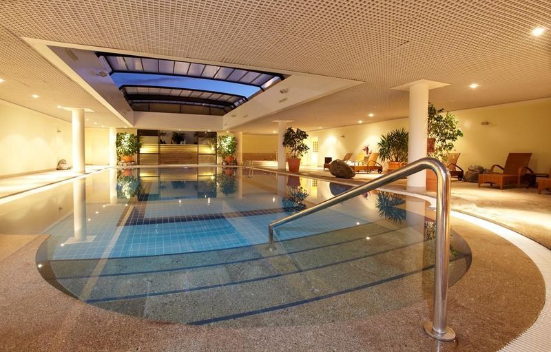Eden Mar Suite Hotel - Image 10