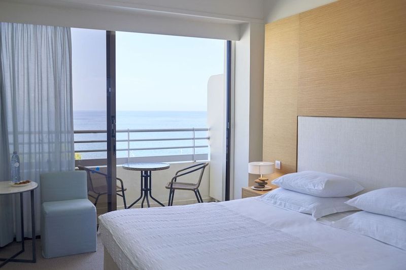 Capo Bay Hotel - Image 4