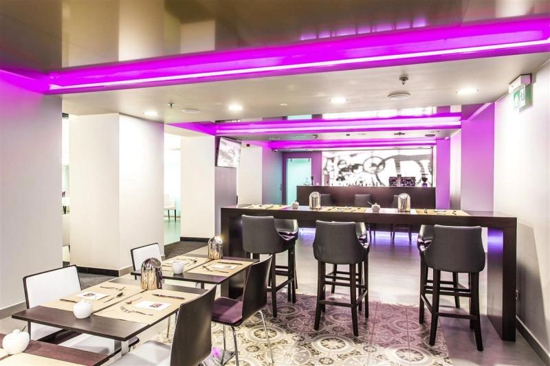 12 Revay Hotel - Image 5