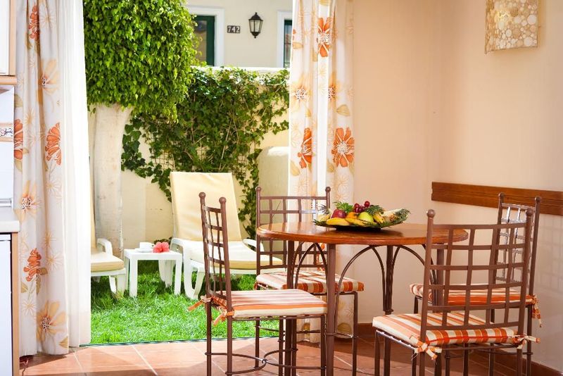 GF Isabel Aparthotel - Image 3