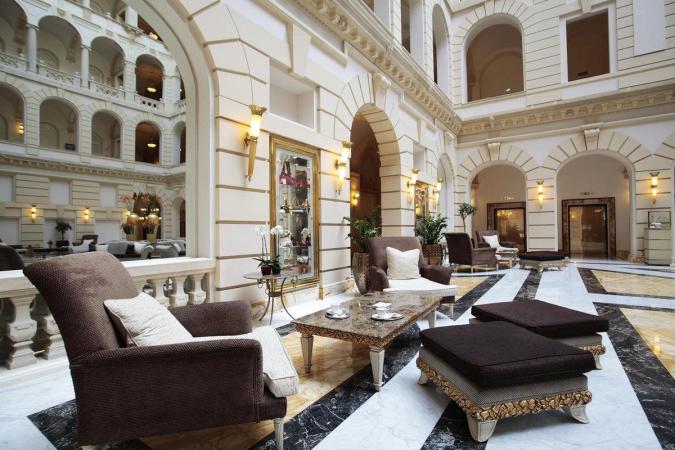 Bo luksuriøst og femstjernet i Budapest
