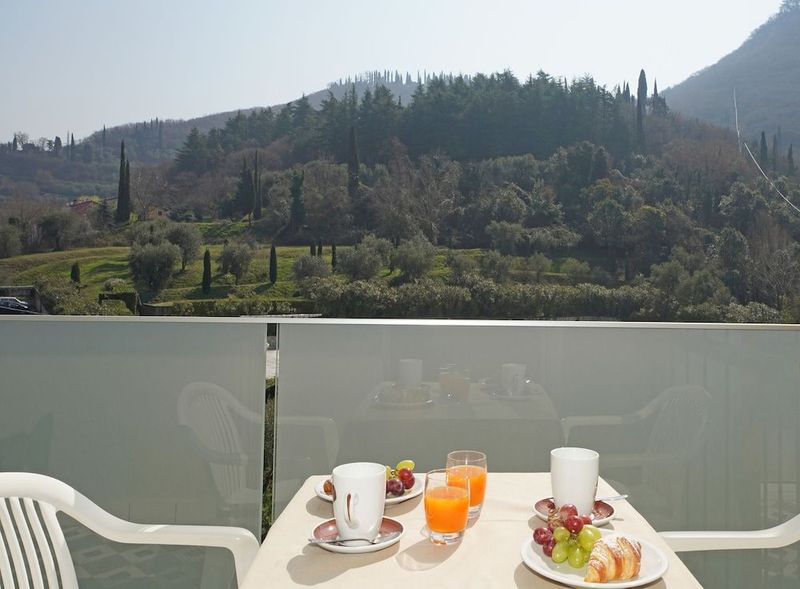 Hotel La Perla - Image 3