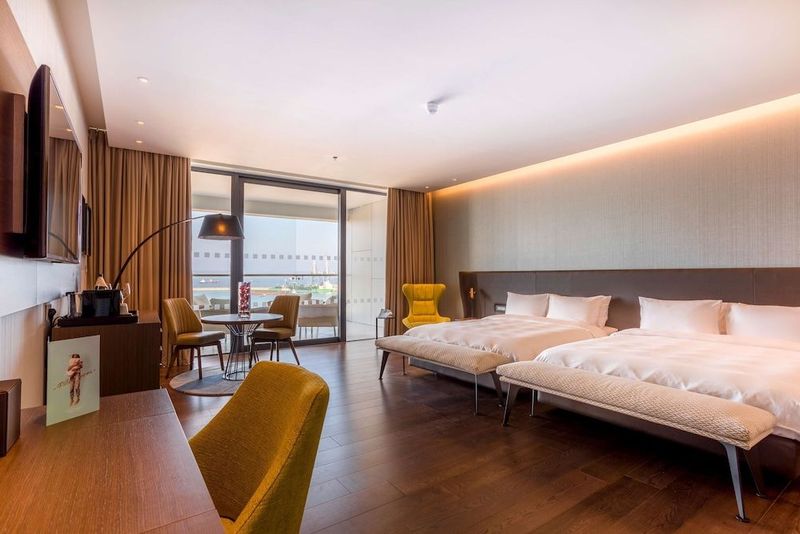 Radisson Blu Hotel Larnaca - Image 10