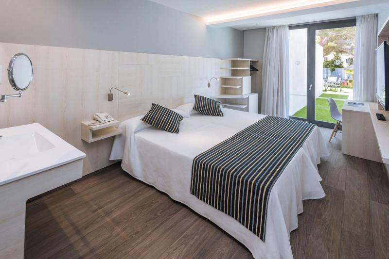 GHT Sa Riera Hotel - Image 8