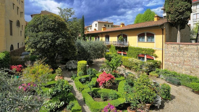 Hotel i Firenze med en smuk have