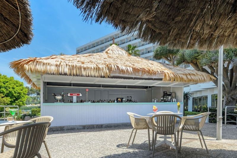 Vibra Beverly Playa - Image 6